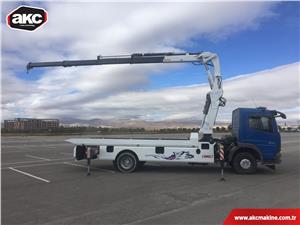 Knuckle Boom Crane